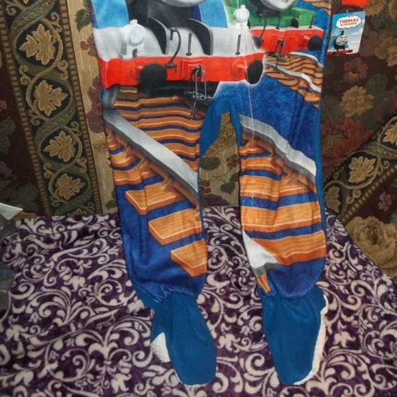BNWT Thomas the Tank Engine 1 Piece Onesie Zip Up Pajamas Size 4t Footie PJ's - Picture 2 of 4